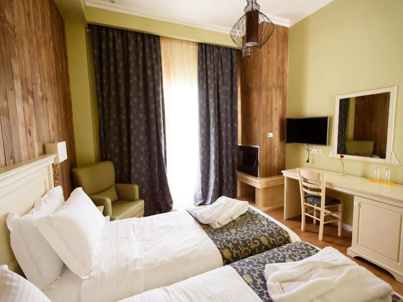 Káto Loutrákion Irenes Resort מראה חיצוני תמונה