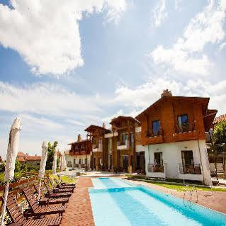 Káto Loutrákion Irenes Resort מראה חיצוני תמונה